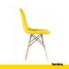 FABRIZIO - Silla de comedor / oficina de terciopelo acolchado con patas de madera - Amarillo