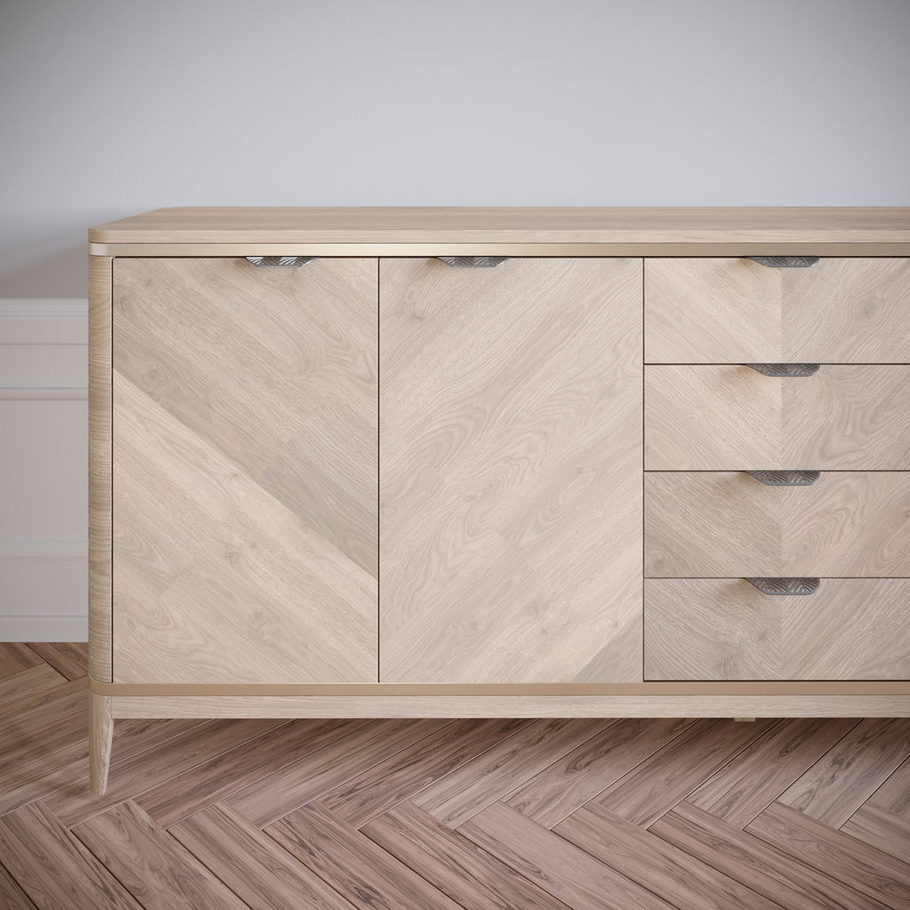 Tirador de muebles LEAF Edge Pull de 64 mm (longitud total de 118 mm) - Plateado mate perlado.